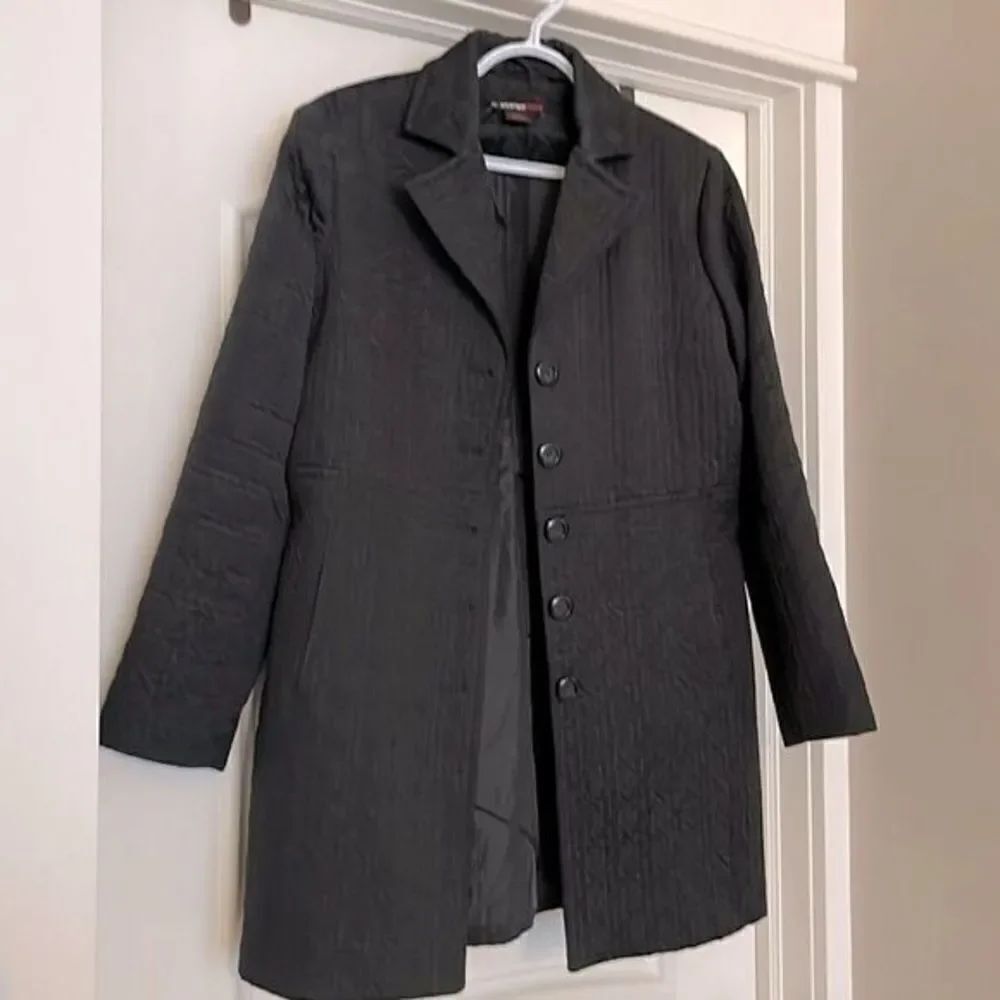 WEATHER TAMER BLACK LIGHT JACKET.